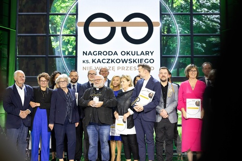 Przyznano nagrodę III edycji konkursu „Okulary ks. Kaczkowskiego"
